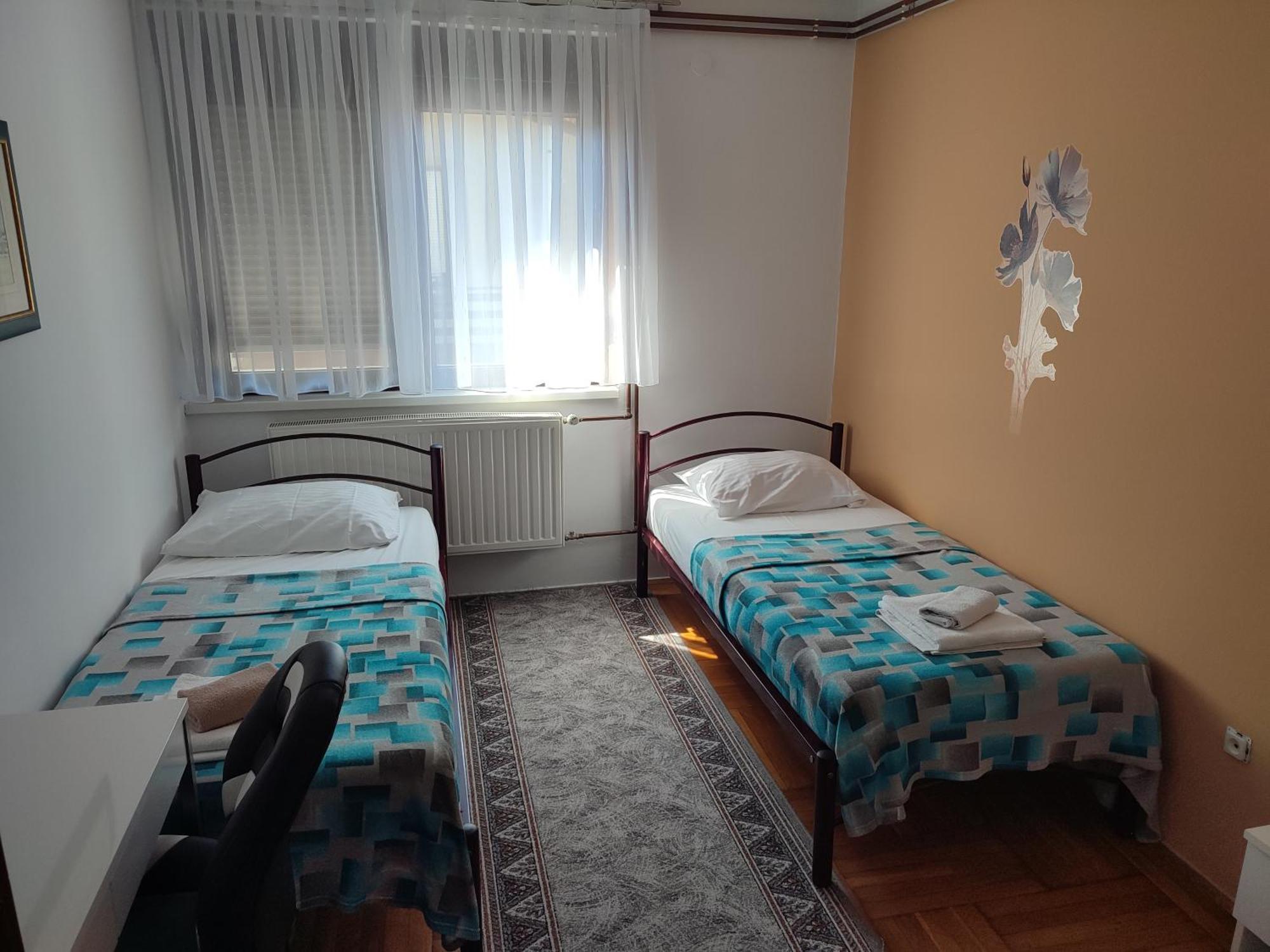 Apartments & Rooms 4 Rijeke Karlovac Eksteriør bilde